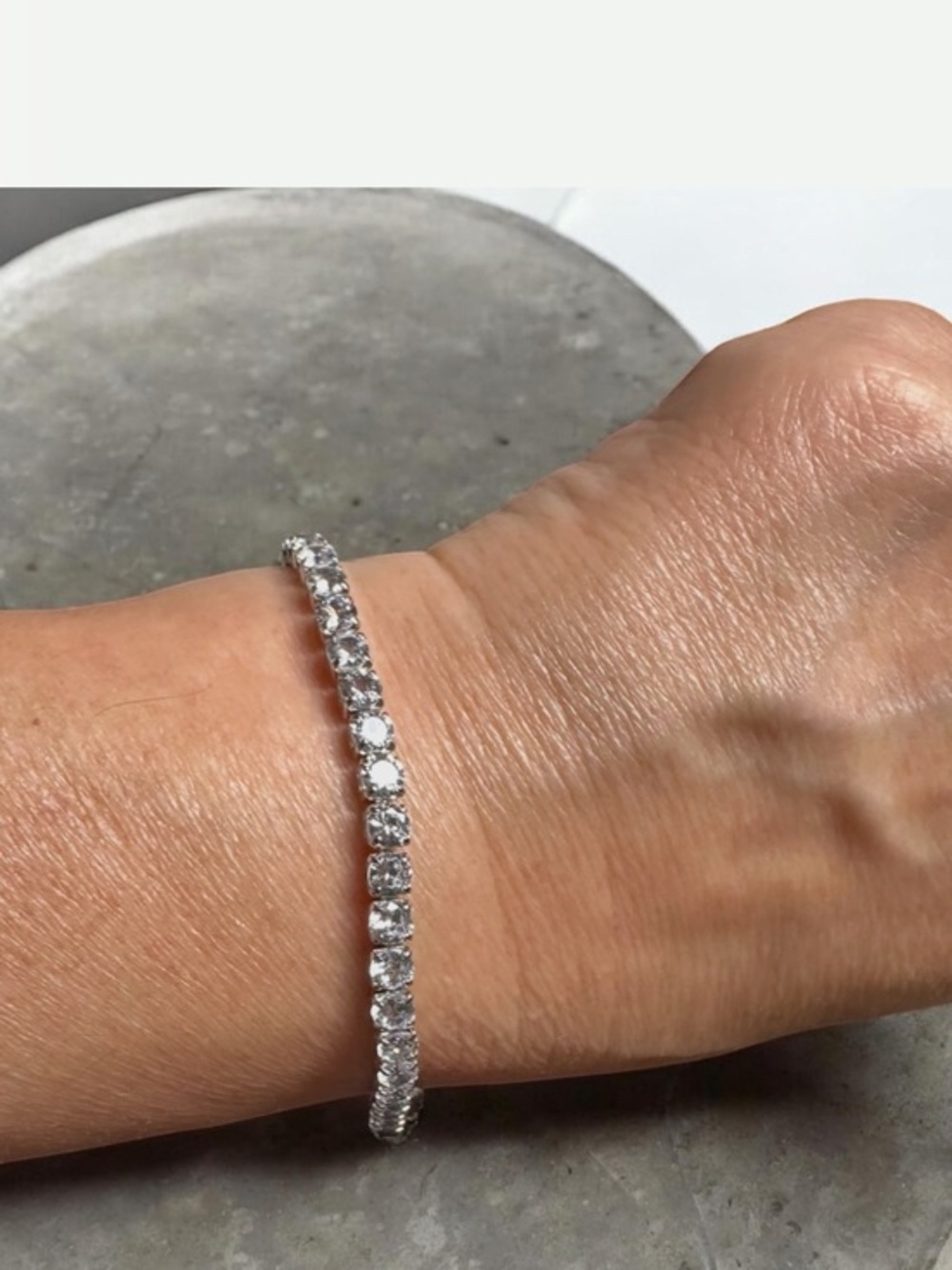 VVS Moissanite 9 mm tennis bracelet, on 925 silver